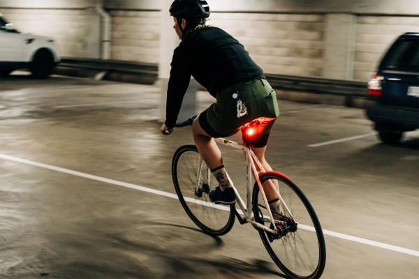 Knog R&uuml;cklicht Blinder Mini Square black  Produktbild 4