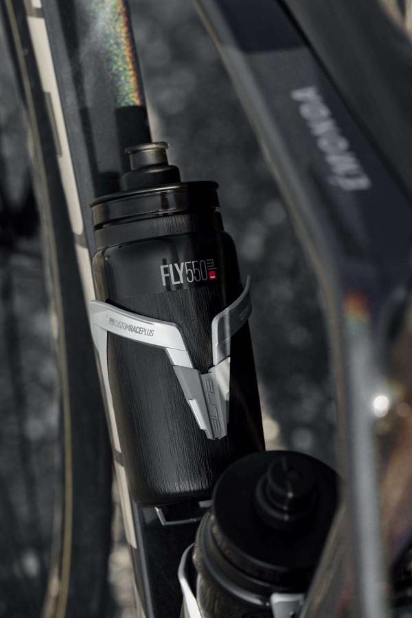 Elite Bidon Fly Tex 550 ml schwarz  Produktbild 4