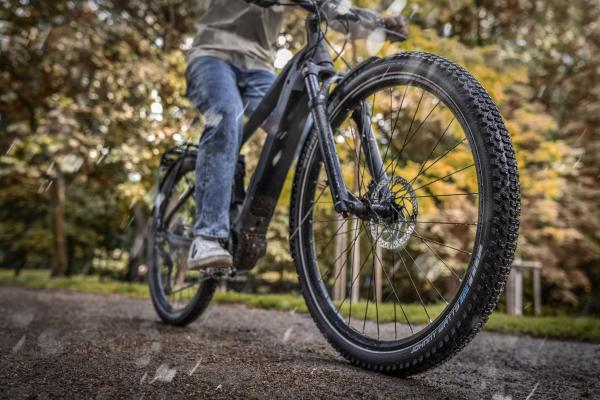 Schwalbe Pneu Johnny Watts 365 29x2.35 Double Defense Addix Falt mit Reflexstreifen black  Produktbild 3