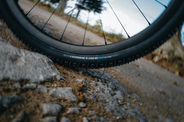 Schwalbe Pneu G-One RX 700x45C Race Pro Addix Race TL-Ready black  Produktbild 12